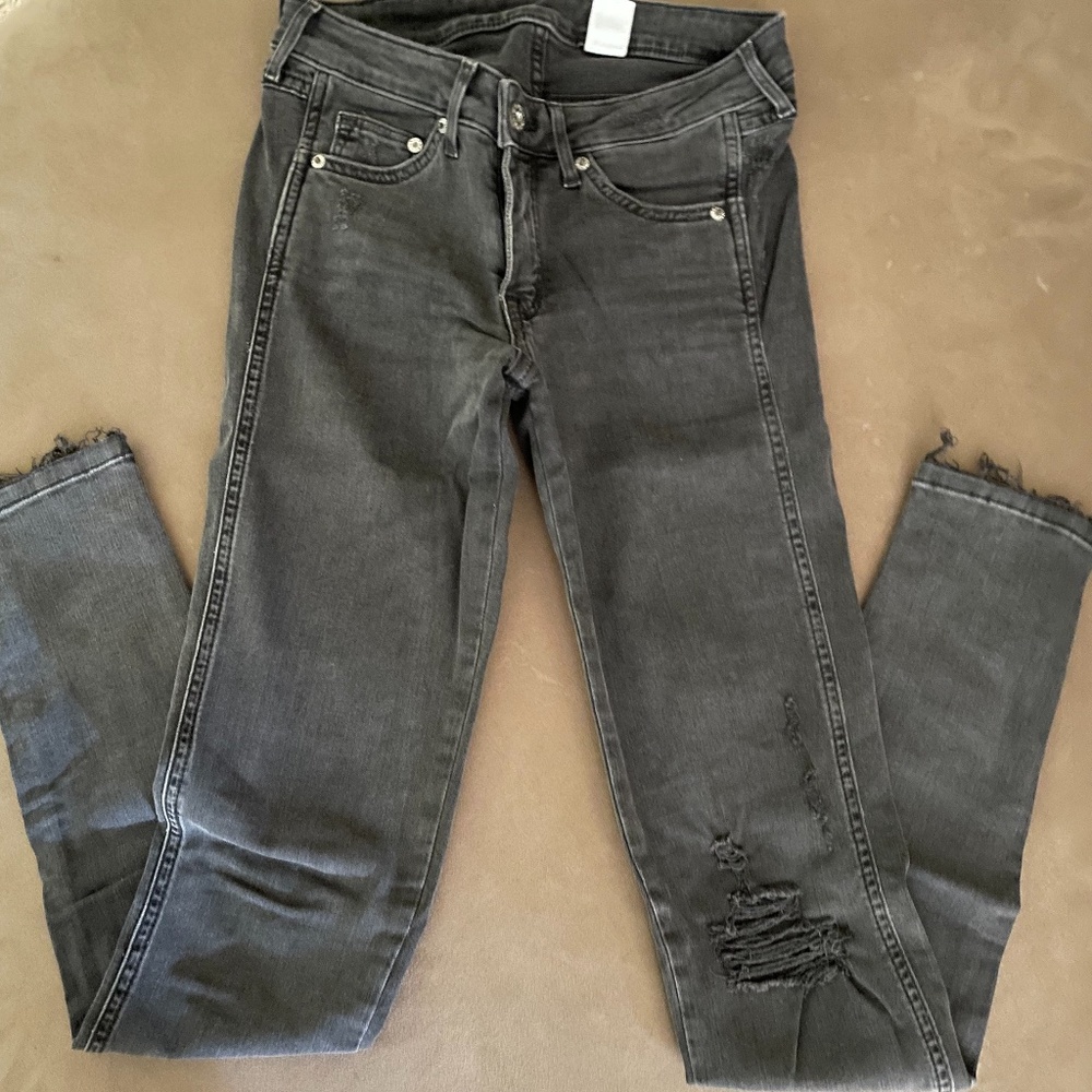 NEW & Denim distress gray blac skinny size 25